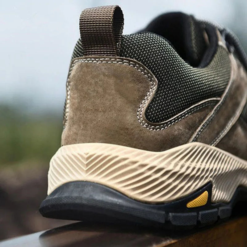 Men's Breathable Climbing Shoes
